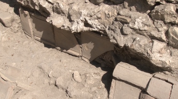 Fouilles archéologiques de la colline du Château